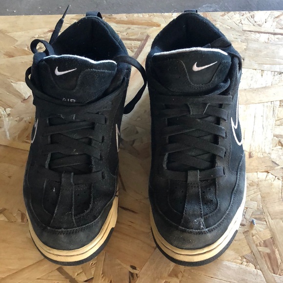 Nike Air Size 9 Black & White Laced - Picture 1 of 5